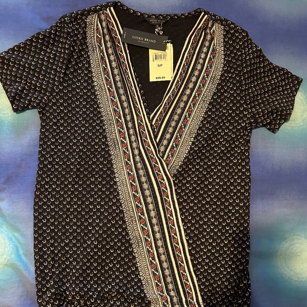 LUCKY BRAND feminine/romantic V-Neck Blouse -New w/ Tags! SP
